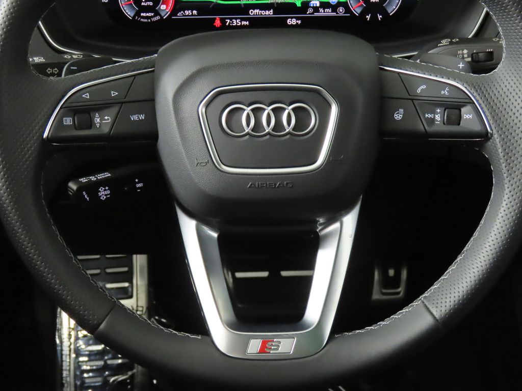 2024 Audi SQ5  13