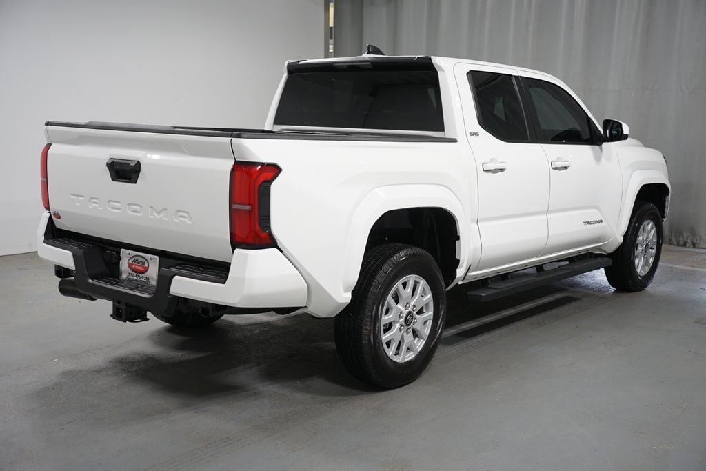 Thumbnail: 2024 Toyota Tacoma - 8