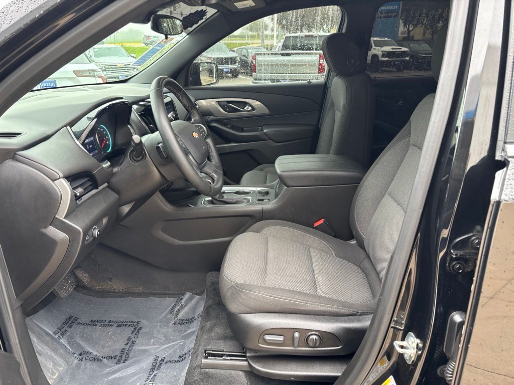 Used 2023 Chevrolet Traverse SUV