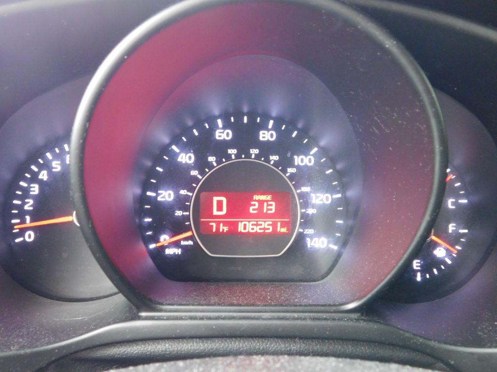 Thumbnail: 2017 Kia Soul - 11