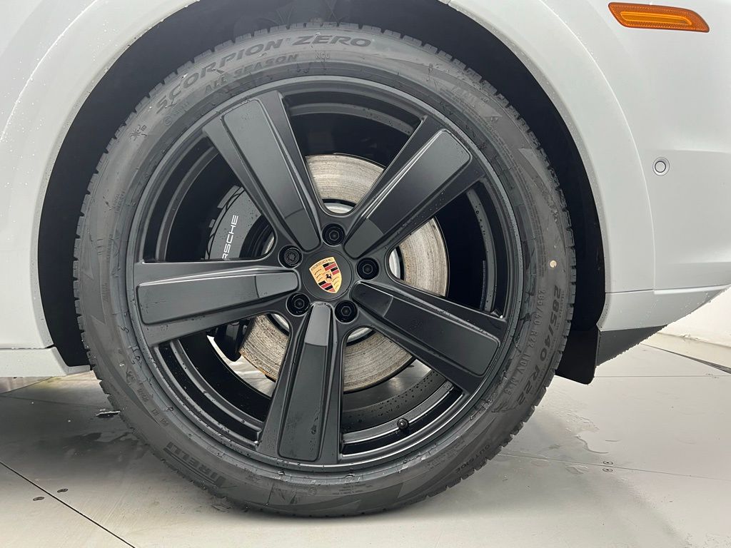 Thumbnail: 2026 Porsche  - 27