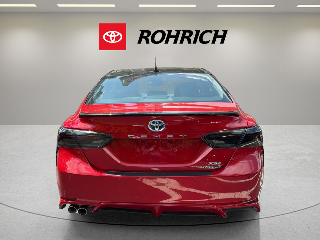 2022 Toyota Camry Hybrid