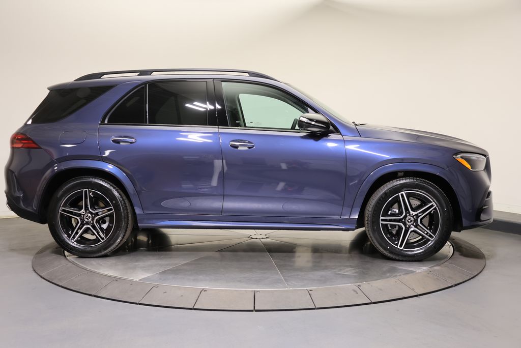Thumbnail: 2026 Mercedes-Benz GLE - 8