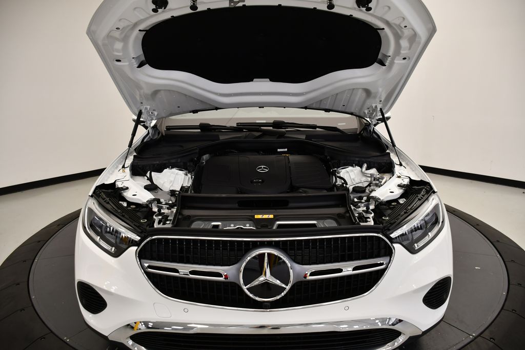 Thumbnail: 2026 Mercedes-Benz GLC - 12