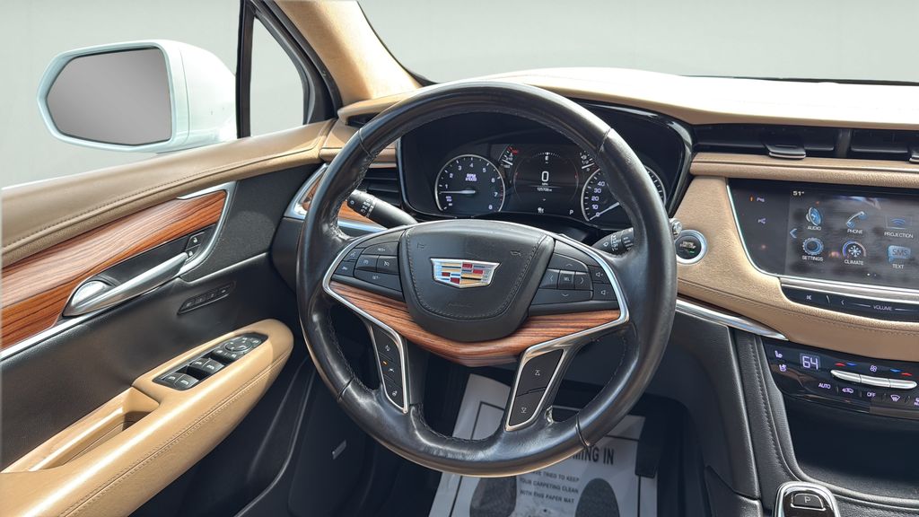 2018 Cadillac XT5