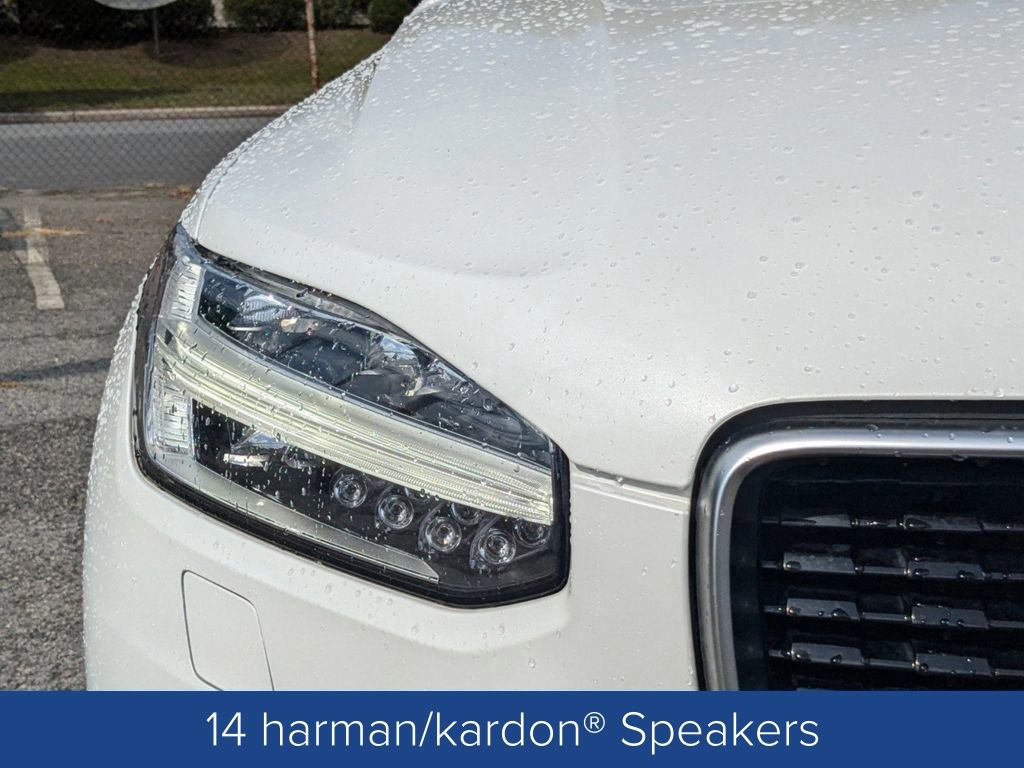 2019 Volvo XC90 T6 R-Design
