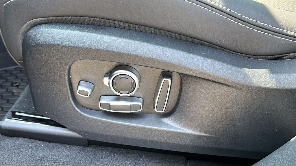 new 2026 Jaguar F-PACE car, priced at $69,450