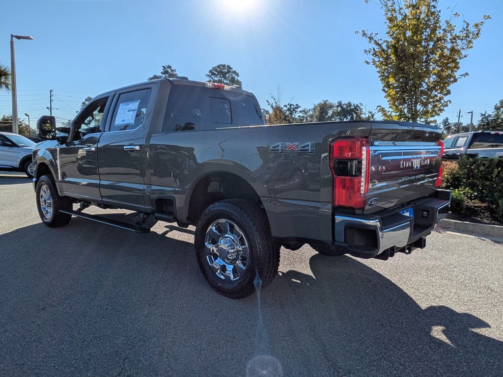 2026 Ford F-350 Super Duty King Ranch