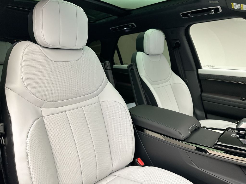 2025 Land Rover Range Rover Sport Dynamic 5