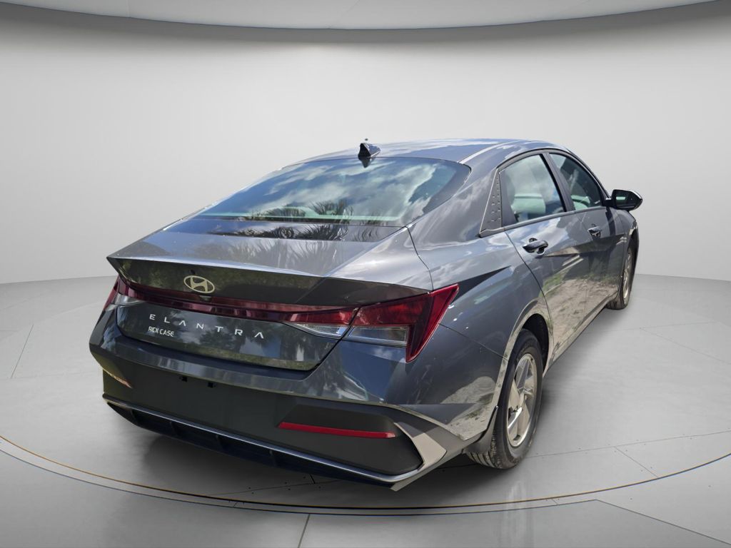 2026 Hyundai Elantra - $22,399