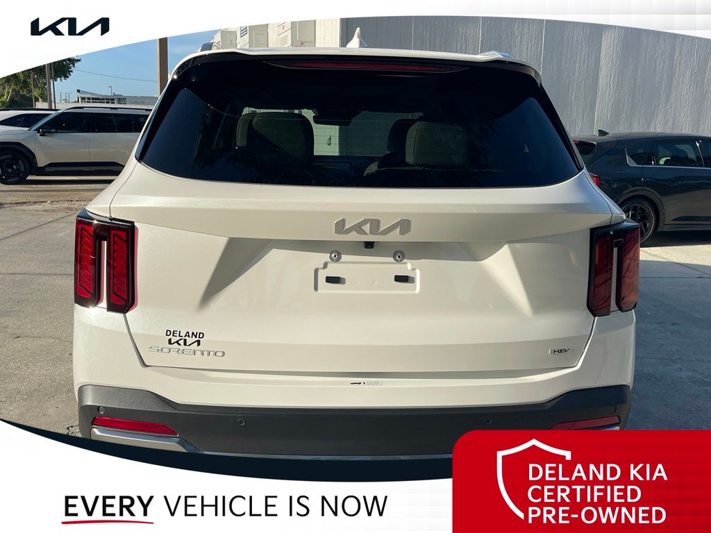 Used 2026 Kia Sorento Hybrid SUV