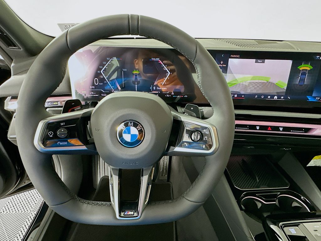 Thumbnail: 2027 BMW 5 Series - 10