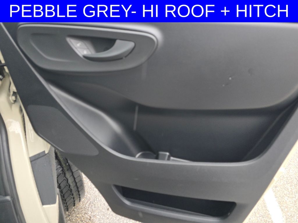 New 2026 Gray Mercedes-Benz Cargo 144 WB image 17