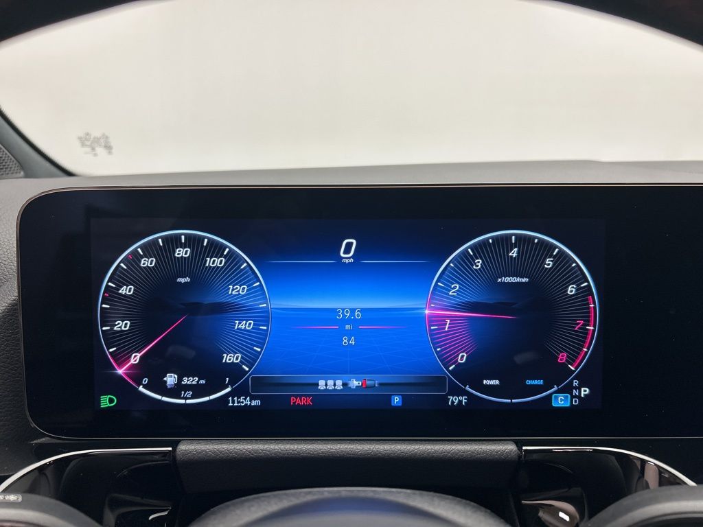 Thumbnail: 2025 Mercedes-Benz GLA - 16