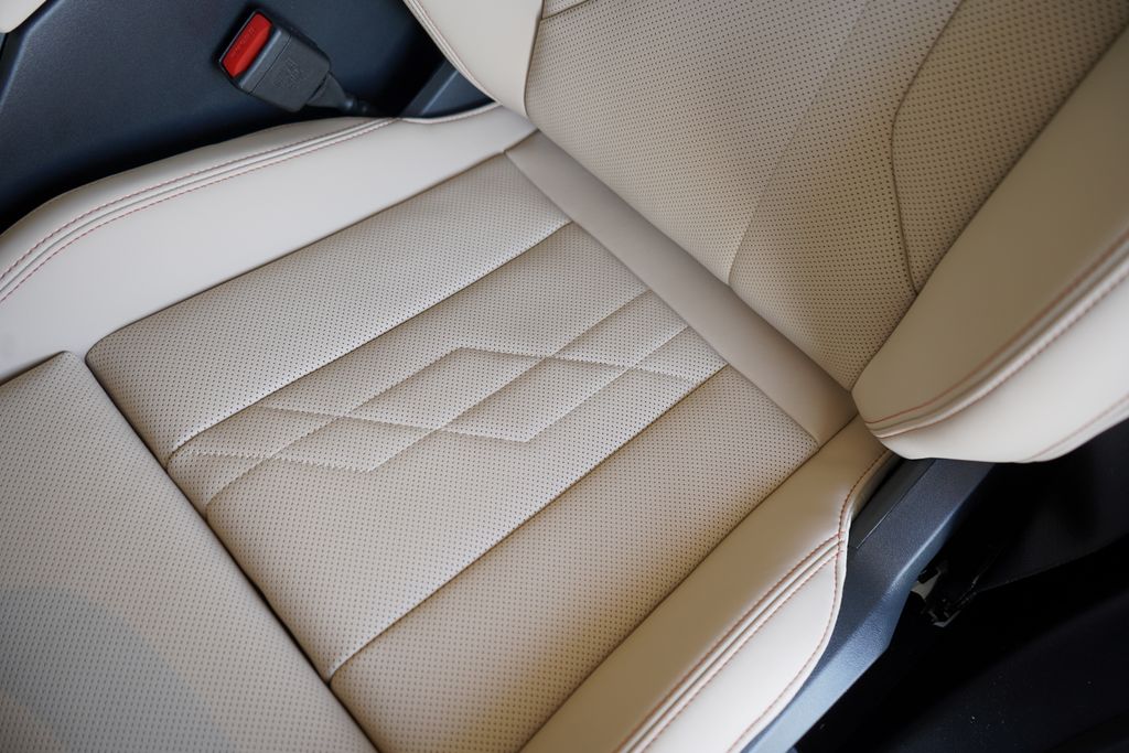 Thumbnail: 2026 BMW X3 - 12