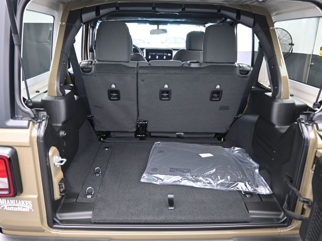 New 2026 41 Jeep Sport image 32