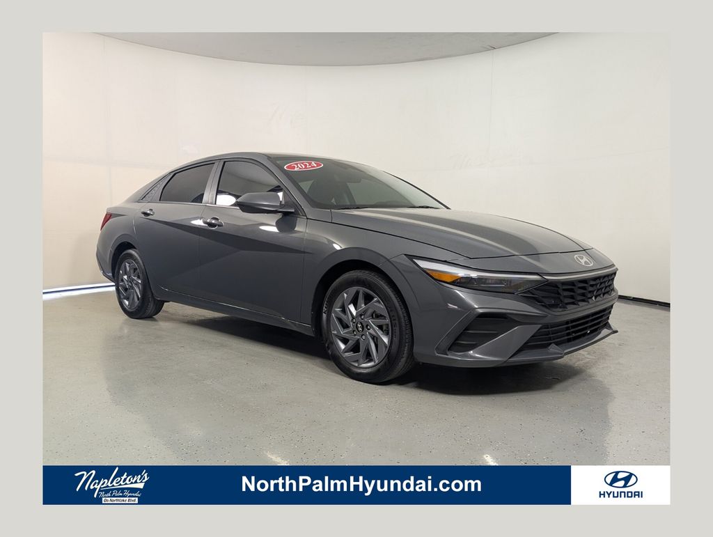 Amazon Gray 2024 Hyundai Elantra Sedan Front-Wheel Drive Continuously Variable Transmission