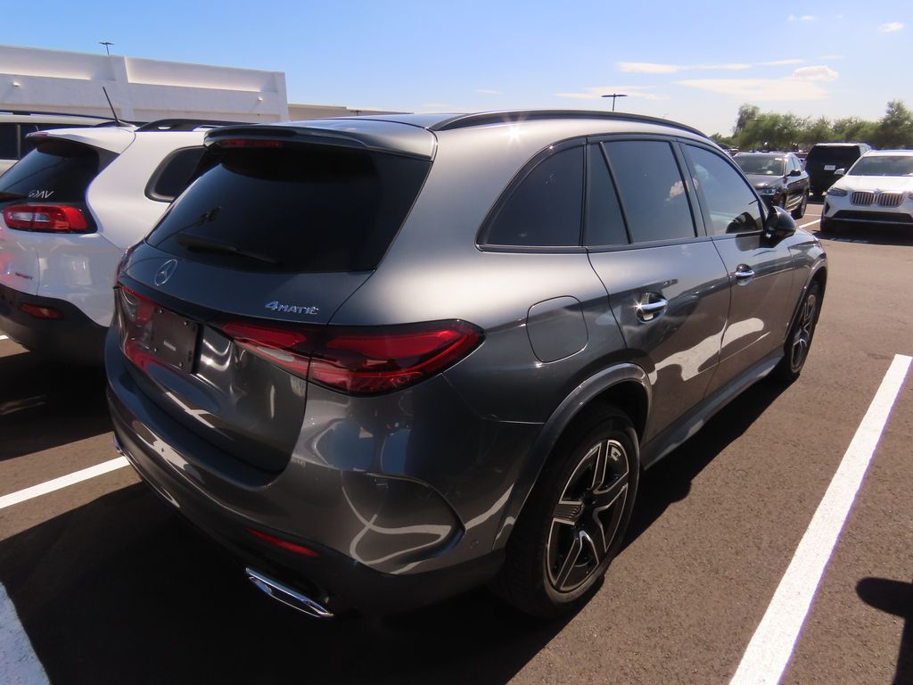 Thumbnail: 2023 Mercedes-Benz GLC - 3