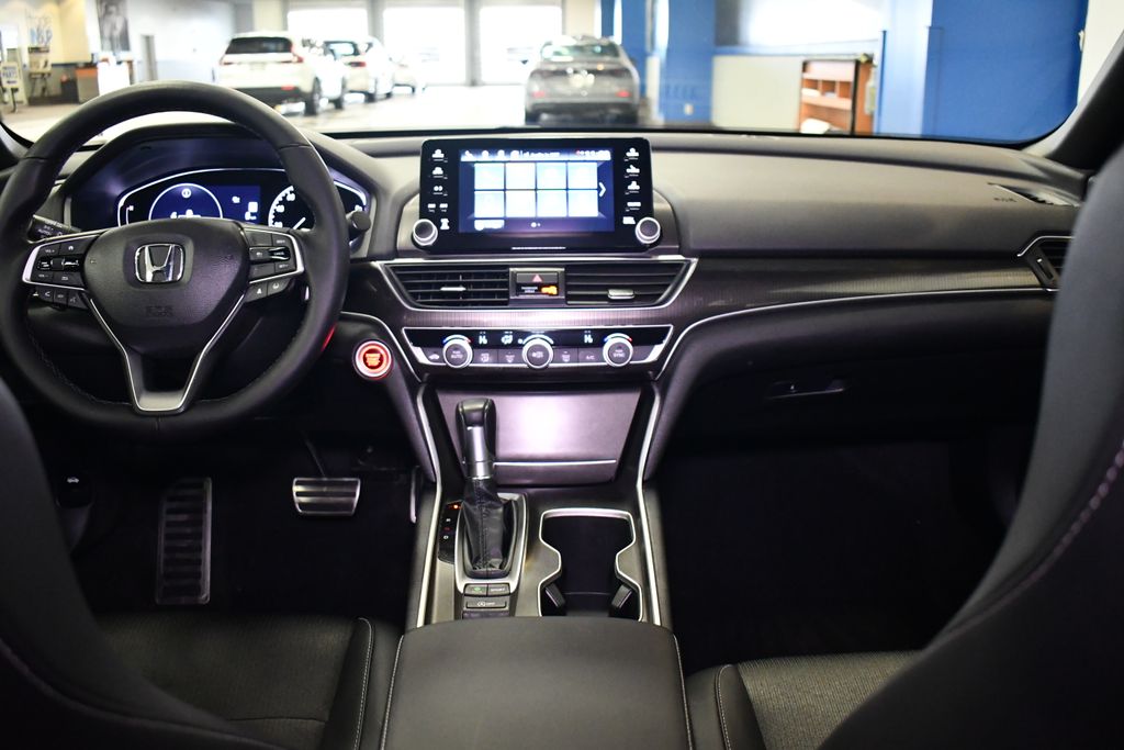 Thumbnail: 2022 Honda Accord - 17