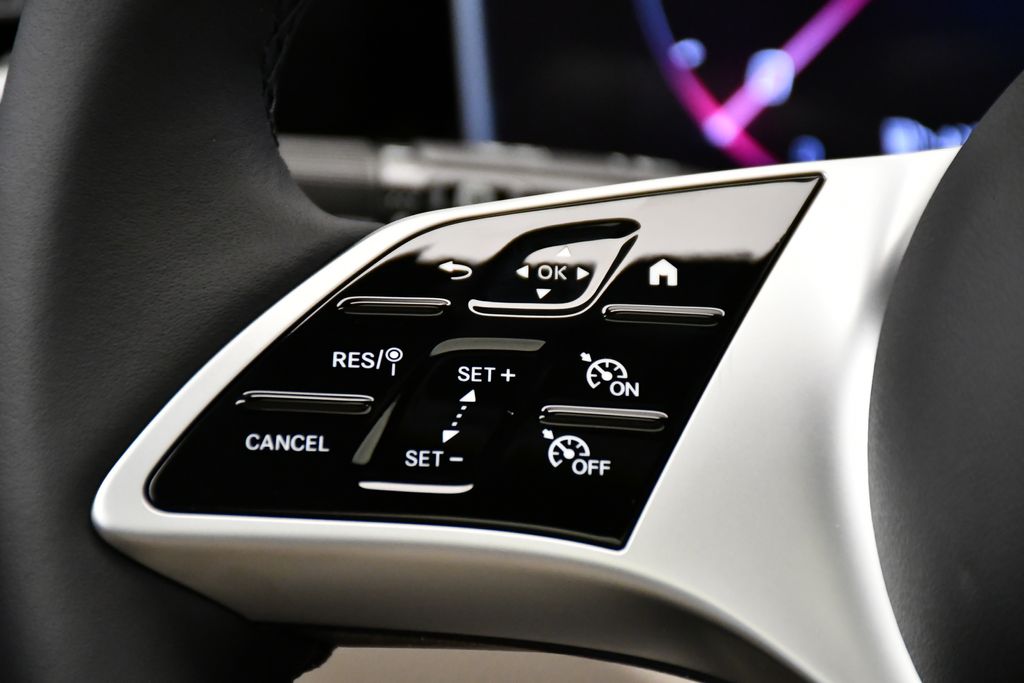 Thumbnail: 2026 Mercedes-Benz GLC - 23