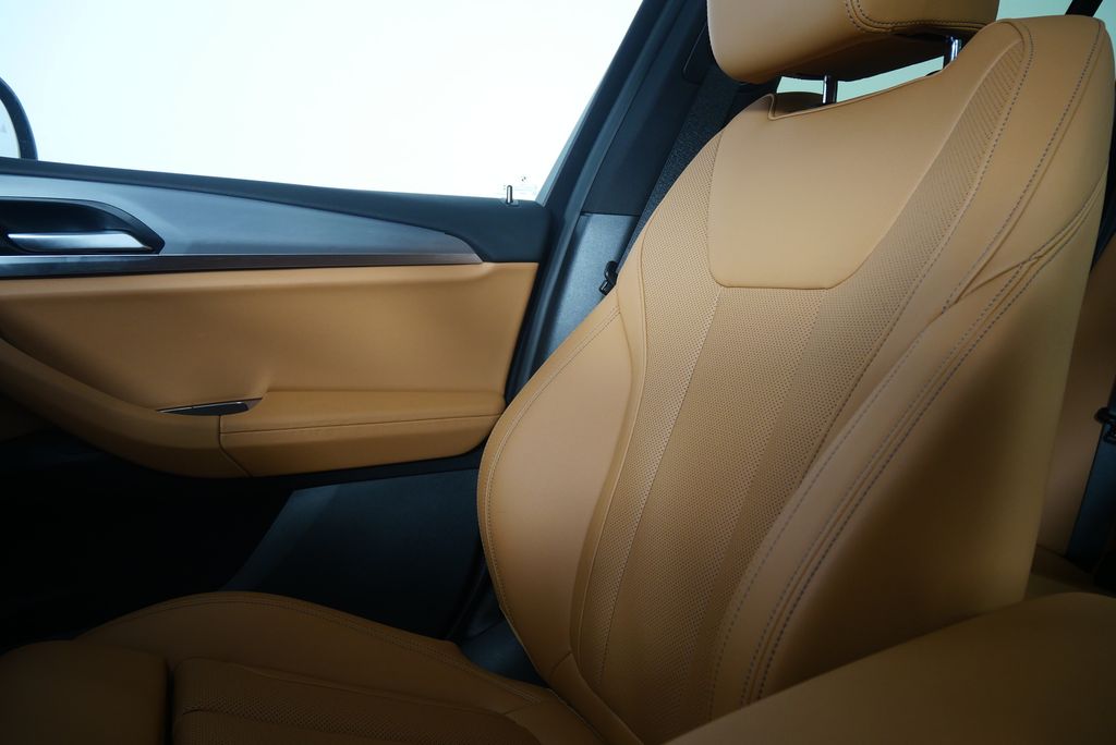 Thumbnail: 2024 BMW X3 - 28