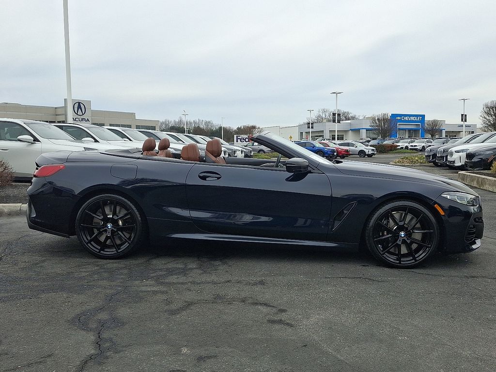 Thumbnail: 2023 BMW 8 Series - 7