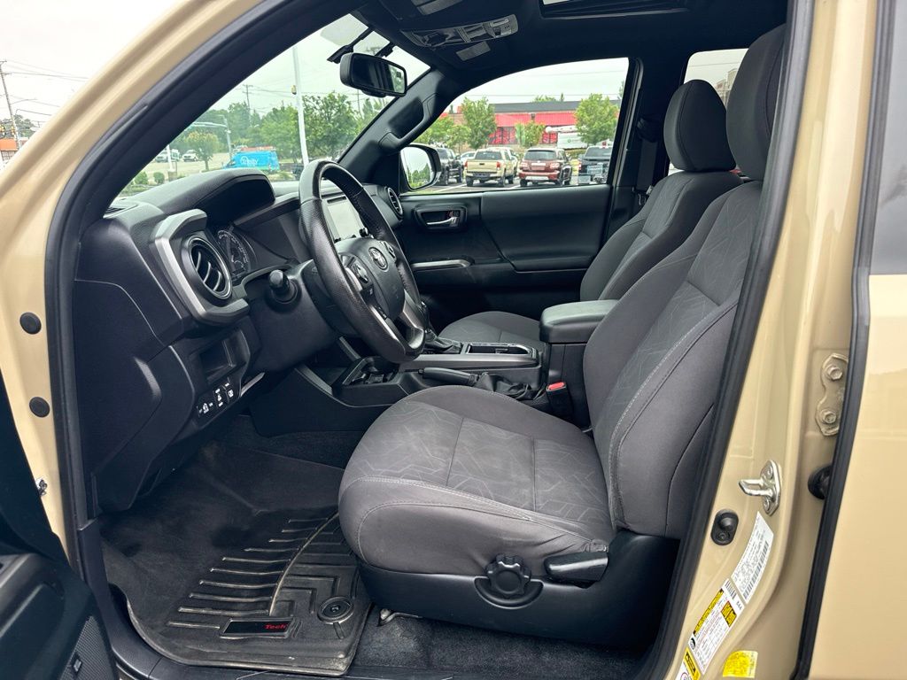 Used 2017 Toyota Tacoma Truck