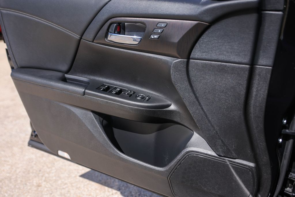 Used Car 2014 Honda Accord  Ex-l For Sale Under $15,000 In Austin, Texas