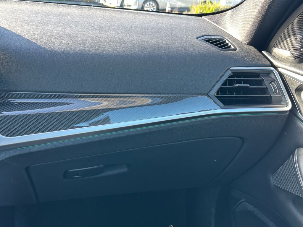 2024 BMW M4 Competition 25