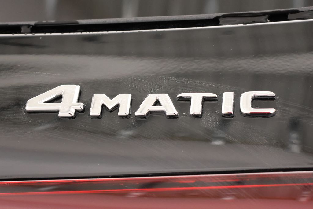 Thumbnail: 2026 Mercedes-Benz GLE - 10