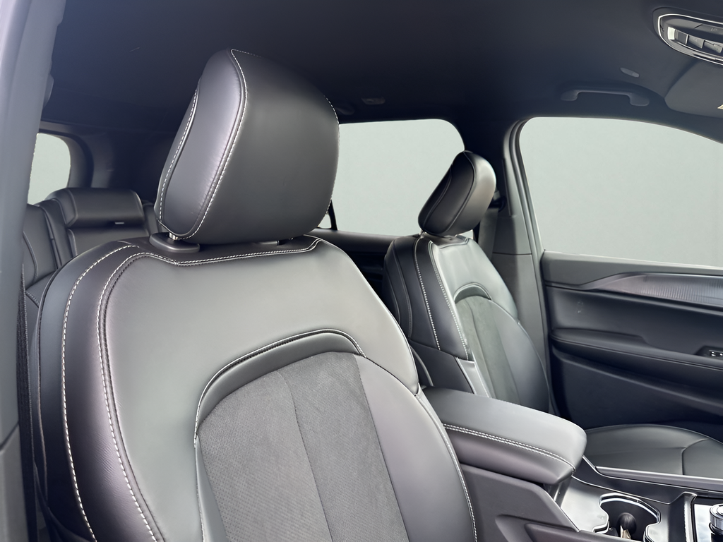 New Car 2025 Jeep Grand Cherokee  For Sale Under $50,000 In Austin, Texas