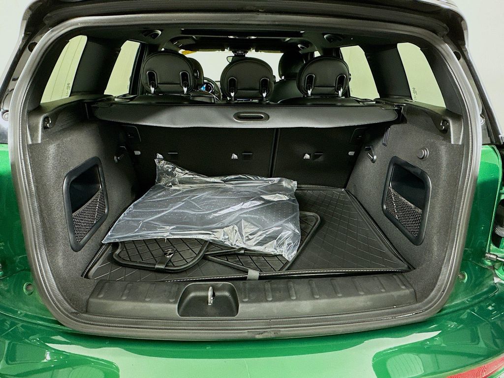 Thumbnail: 2024 MINI Cooper Clubman - 27