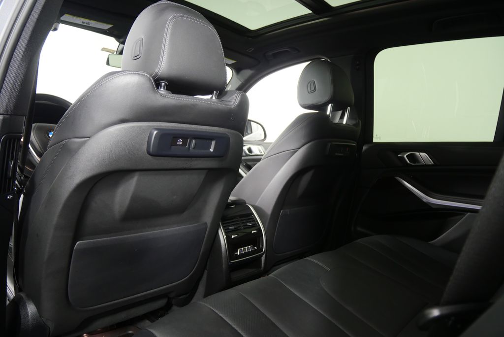 Thumbnail: 2021 BMW X5 - 18