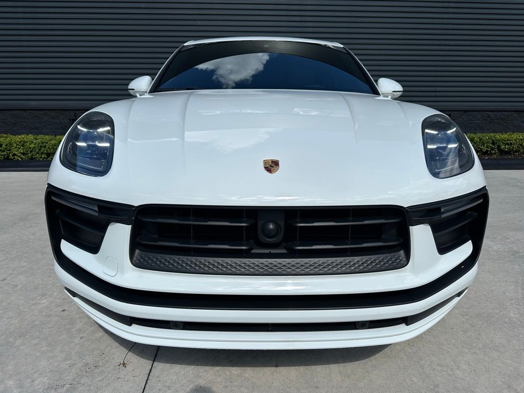 Thumbnail: 2023 Porsche Macan - 8