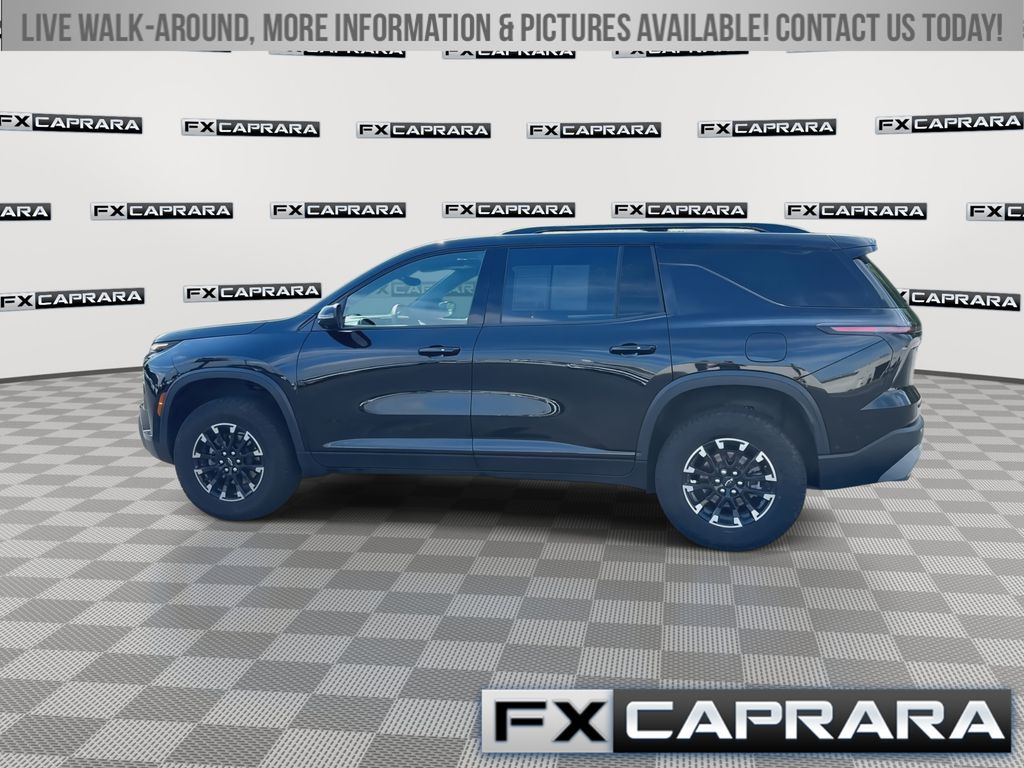 Used 2025 Chevrolet Traverse SUV