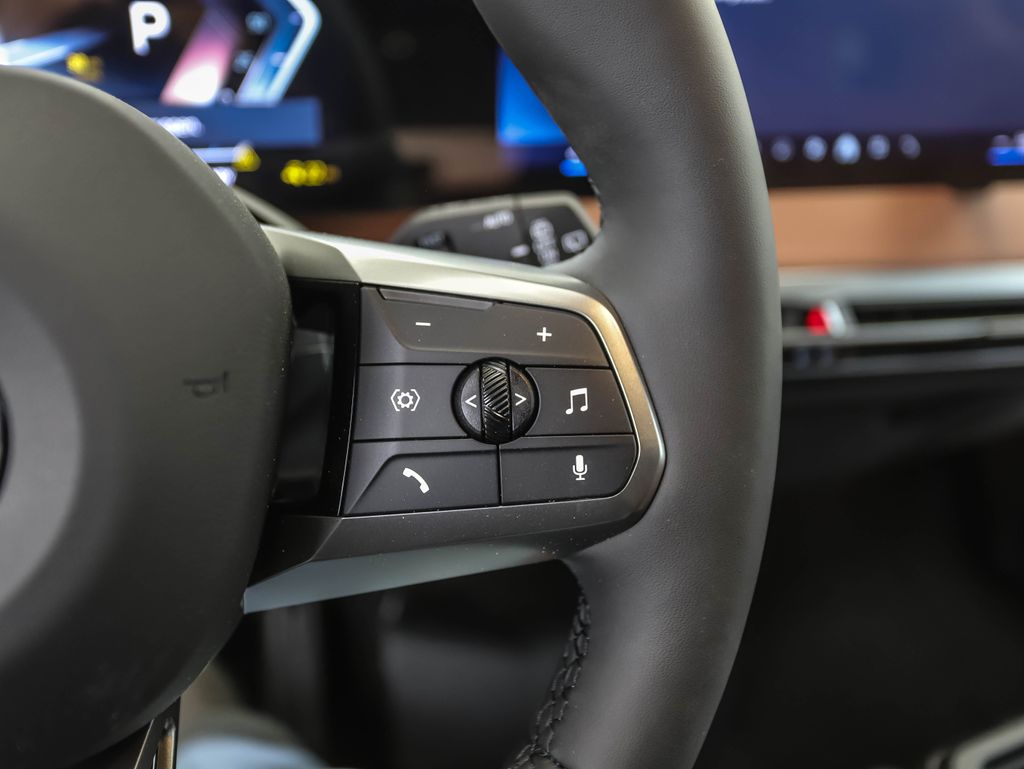 Thumbnail: 2026 BMW iX - 13