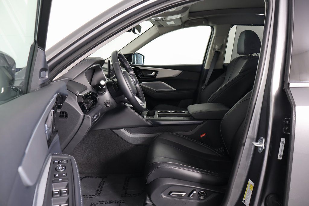 Thumbnail: 2025 Acura MDX - 10