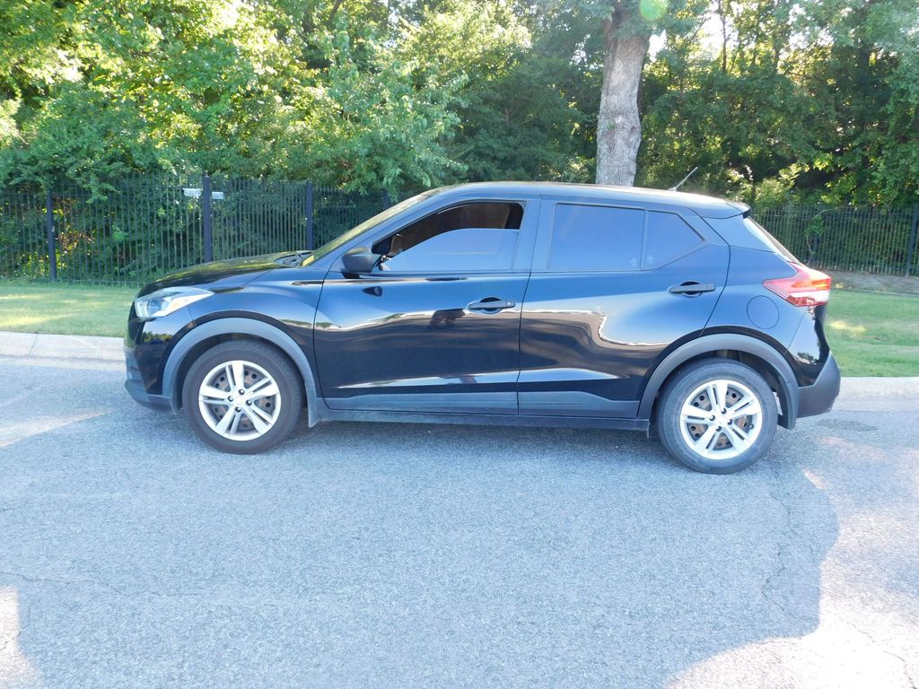 Thumbnail: 2020 Nissan Kicks - 2