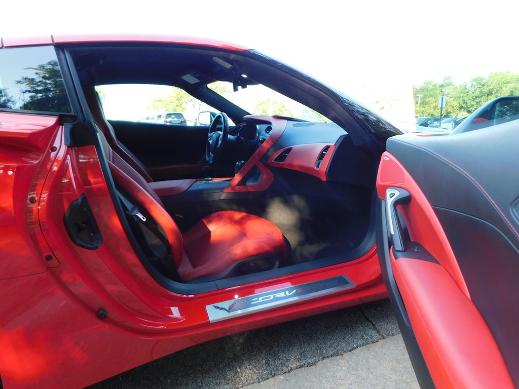Thumbnail: 2015 Chevrolet Corvette - 5