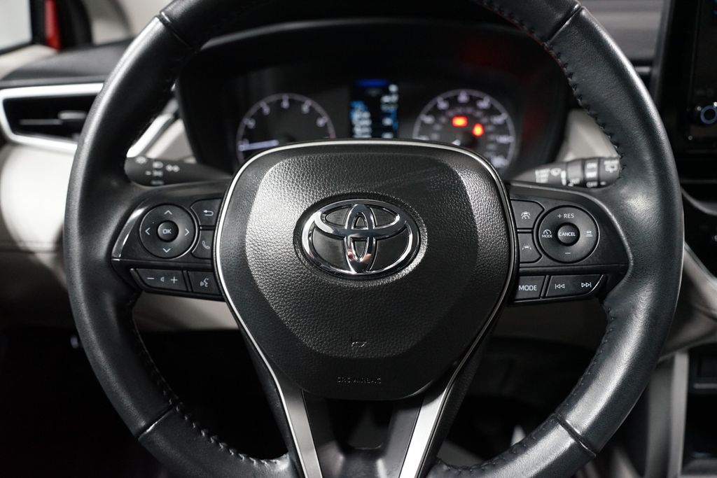 Thumbnail: 2025 Toyota Corolla Cross - 12