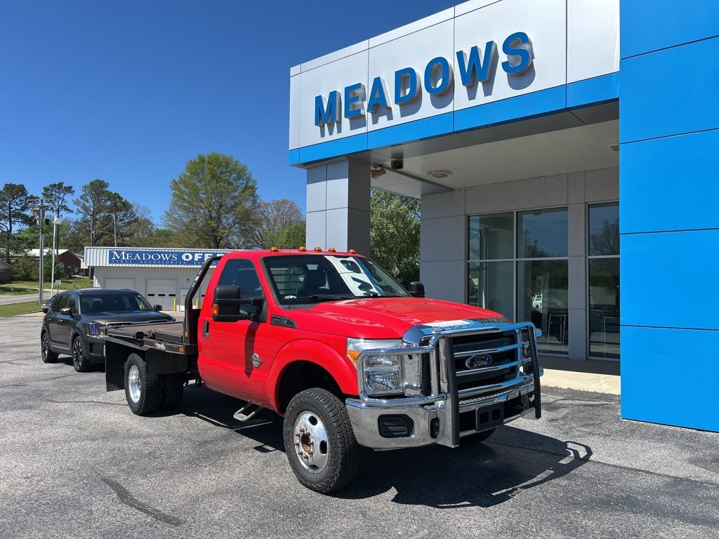Race Red 2016 Ford F-350 Super Duty Chassis XL DRW 4WD Pickup Truck Four-Wheel Drive 6-Speed Automatic