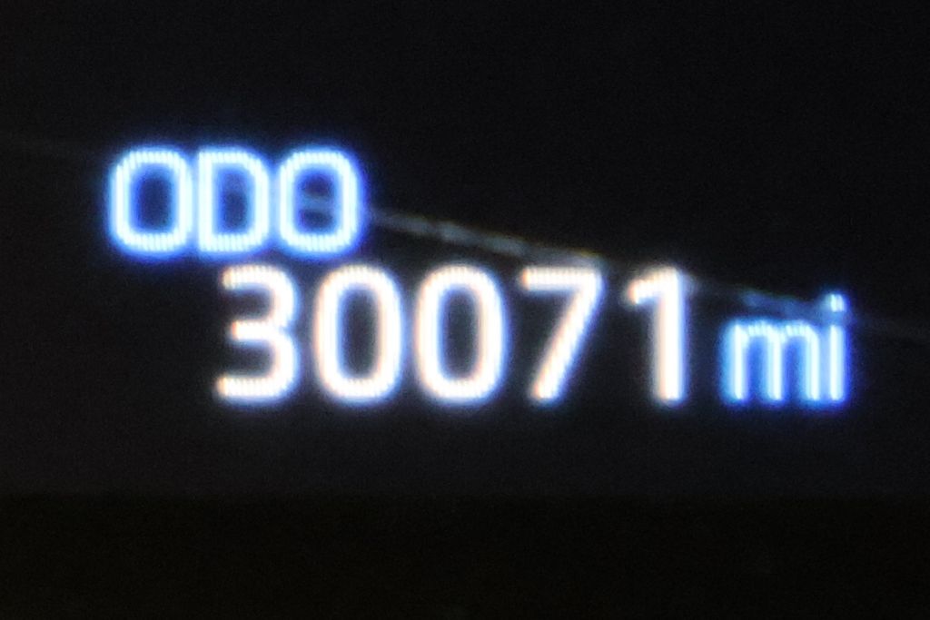 Thumbnail: 2025 Toyota RAV4 - 25