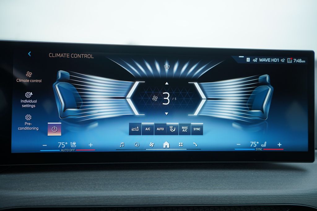 Thumbnail: 2026 BMW 4 Series - 16