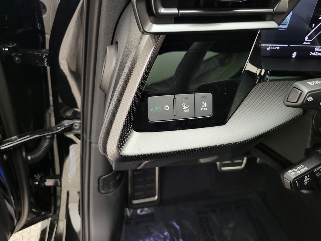 Thumbnail: 2026 Audi RS 3 - 26