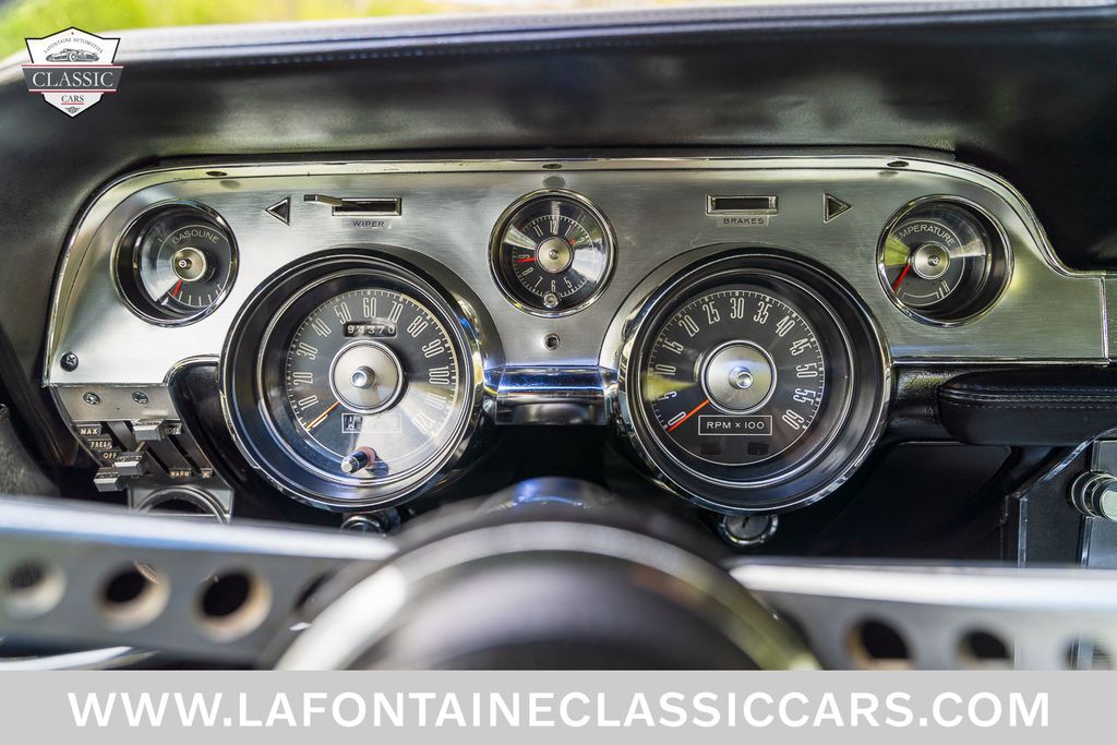 1967 Ford Mustang 32