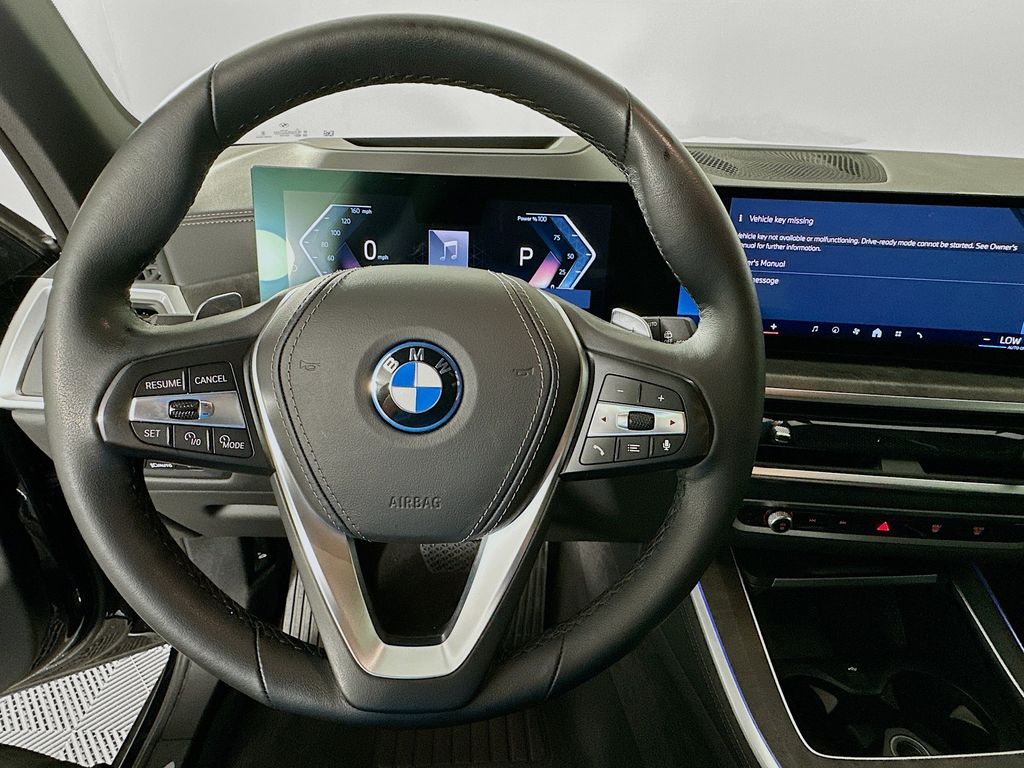 Thumbnail: 2024 BMW X5 - 11