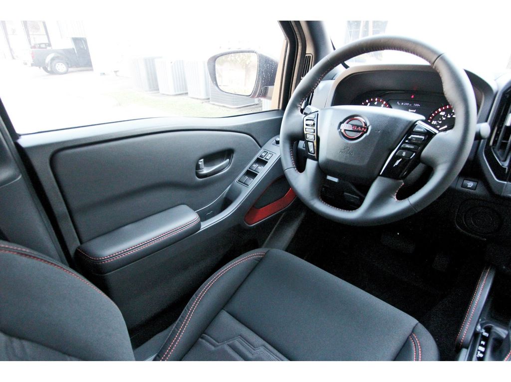 2026 Nissan Frontier PRO-X - 5