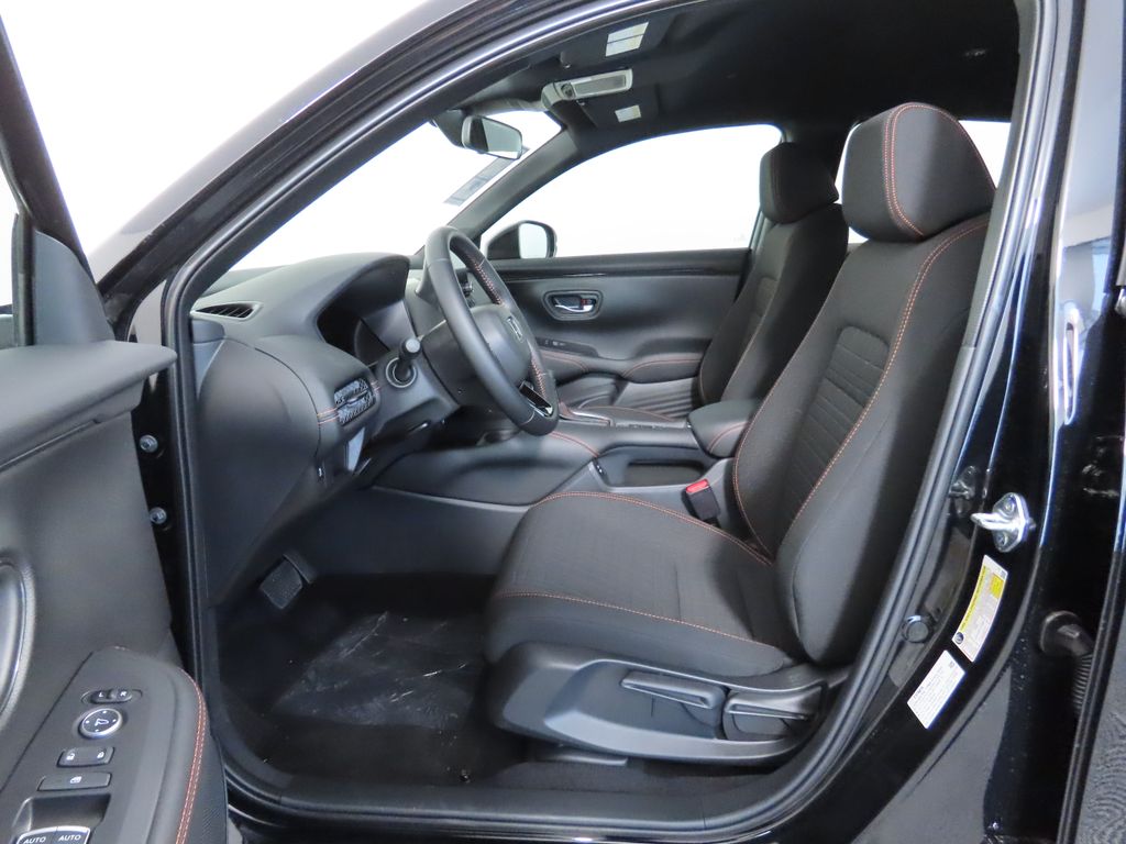 2025 Honda HR-V Sport 19