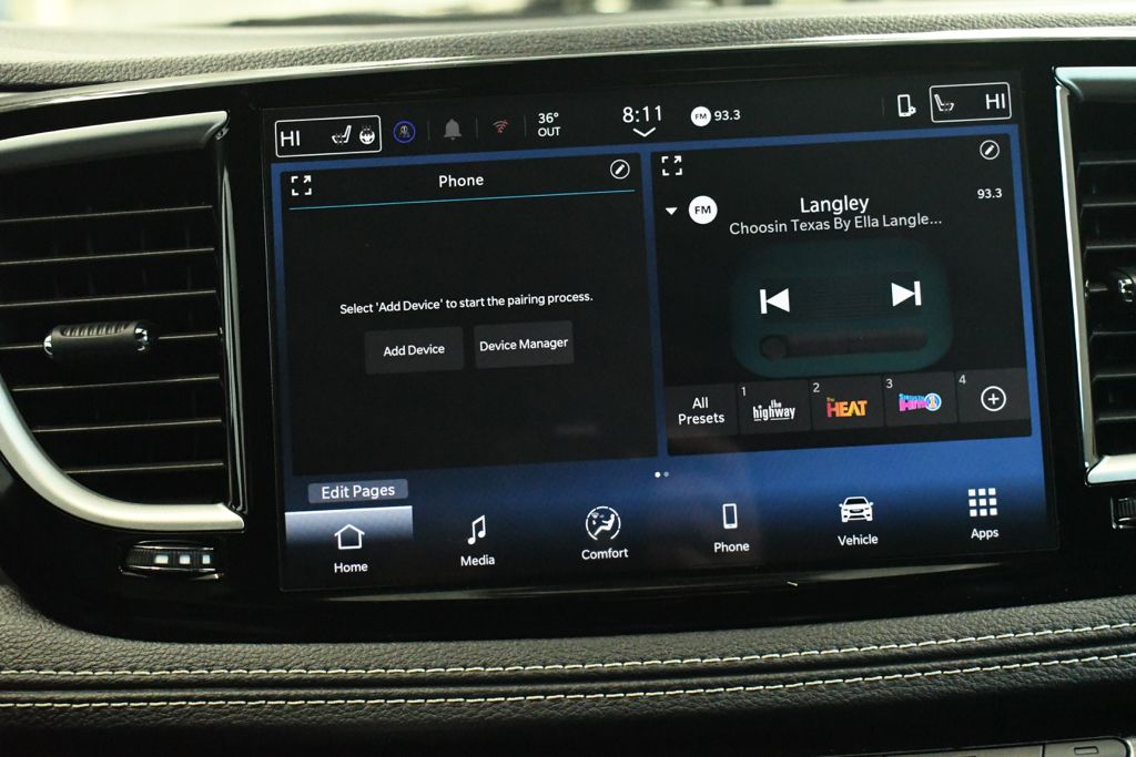 Used 2026 White Chrysler Select image 38