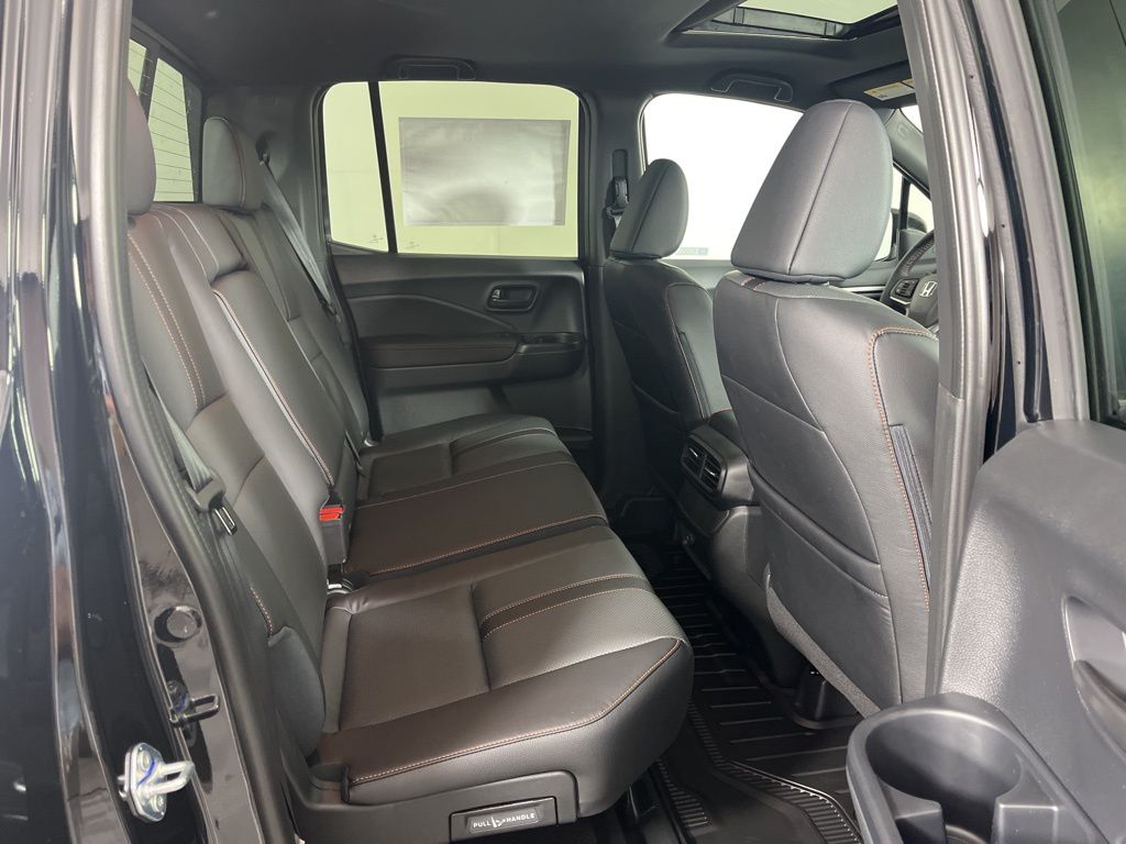 Thumbnail: 2026 Honda Ridgeline - 8